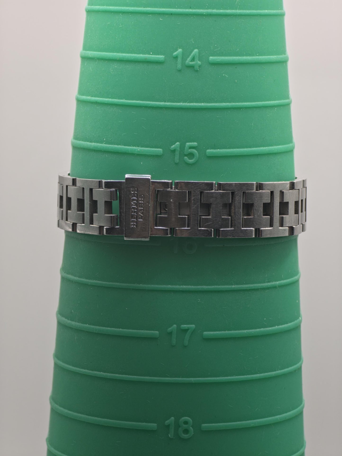HERMÈS Women’s Swiss Quartz Watch – Stainless Steel Bracelet | - 112