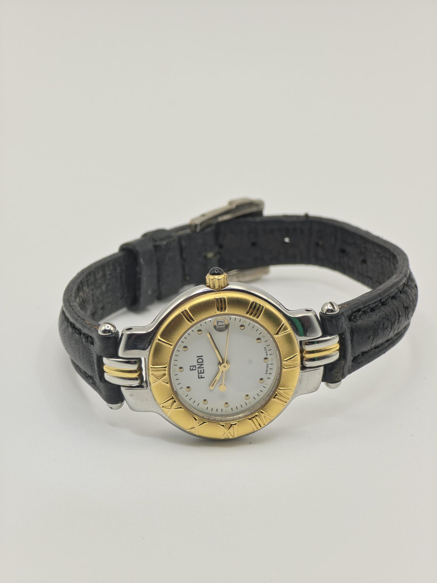 Fendi 900L Swiss Made Women’s Quartz Watch Gold Bezel White Dial Leather Strap | - 30