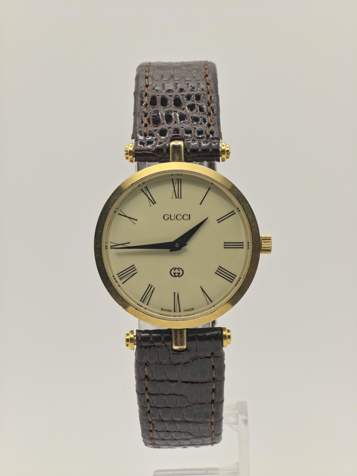 Gucci Swiss Made Quartz Watch Gold Tone Case Leather Strap Women Vintage | - 50