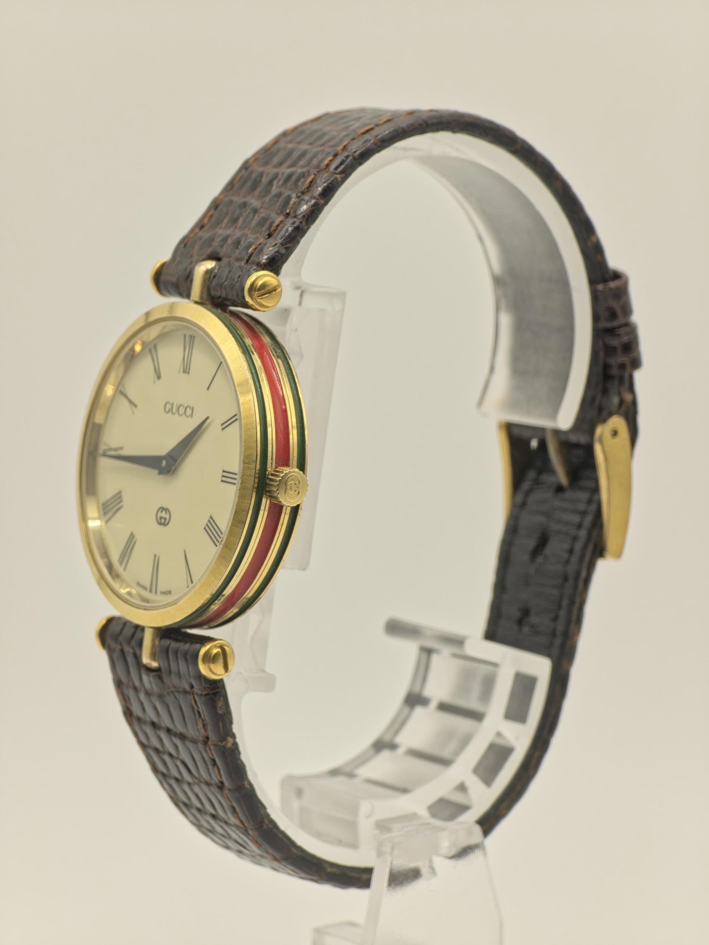 Gucci Swiss Made Quartz Watch Gold Tone Case Leather Strap Women Vintage | - 50