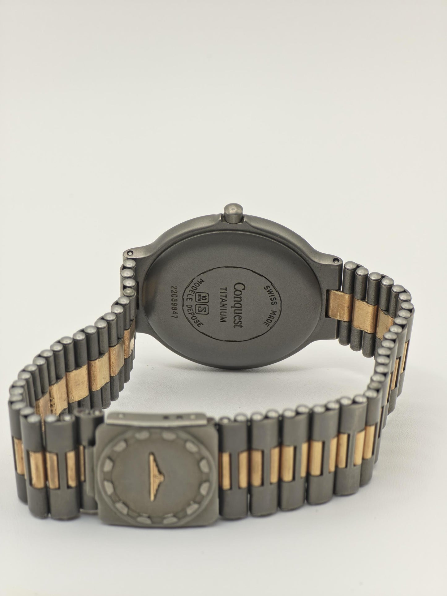 Longines Conquest Titanium Quartz Watch 10ATM Date Two Tone Bracelet Unisex Vintage | - 55