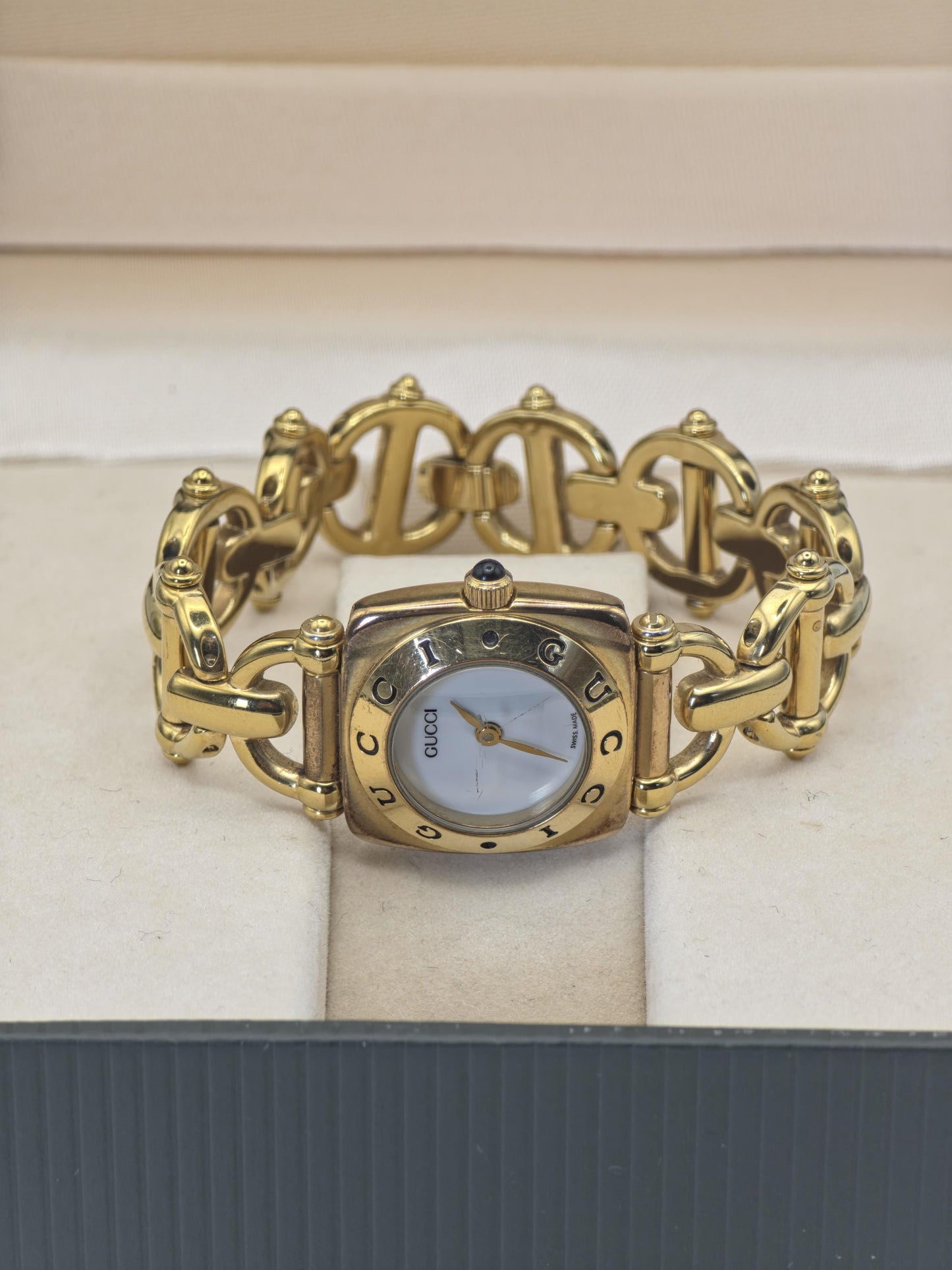 Gucci 6400L Gold Tone Quartz Watch Women Vintage Boxed Swiss Made | - 58