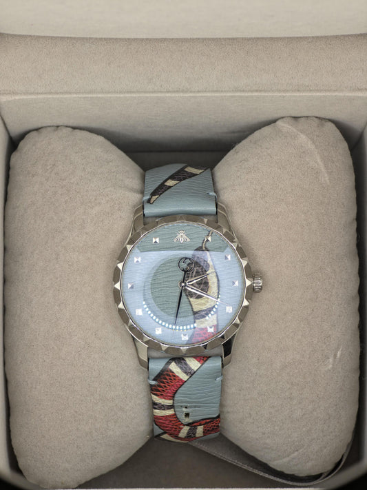 Gucci 126.4 Quartz Wristwatch mens Bee Dial Pattern Leather Strap 5ATM Swiss Made | - 67