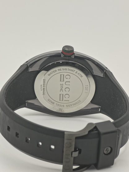 Gucci Sync 137.1 Quartz Wristwatch Black Dial Rubber Strap 5ATM Swiss Made | - 68