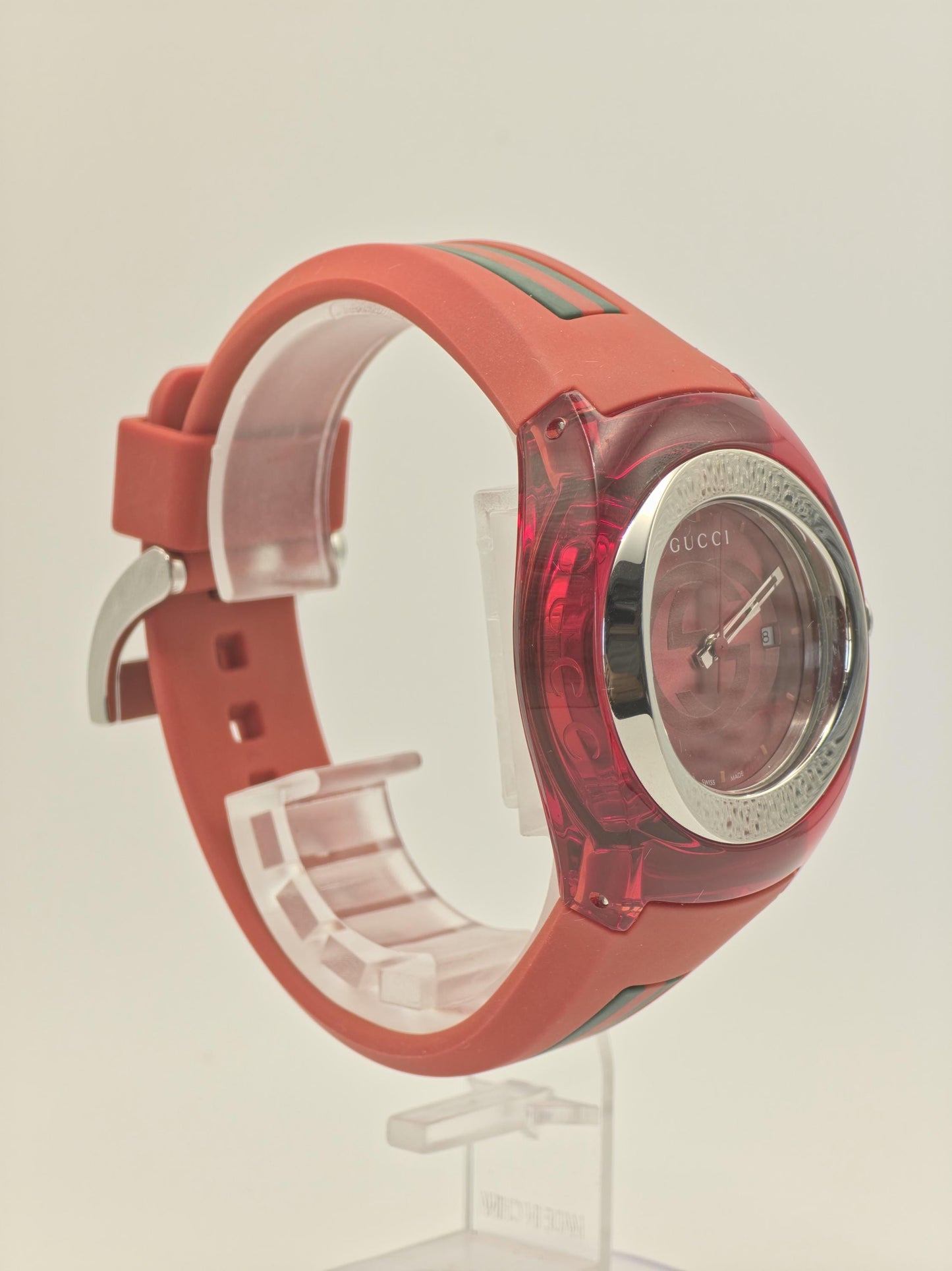 Gucci Sync 137.3 Women's Red Silicone Strap Swiss Quartz Watch 5ATM | - 72