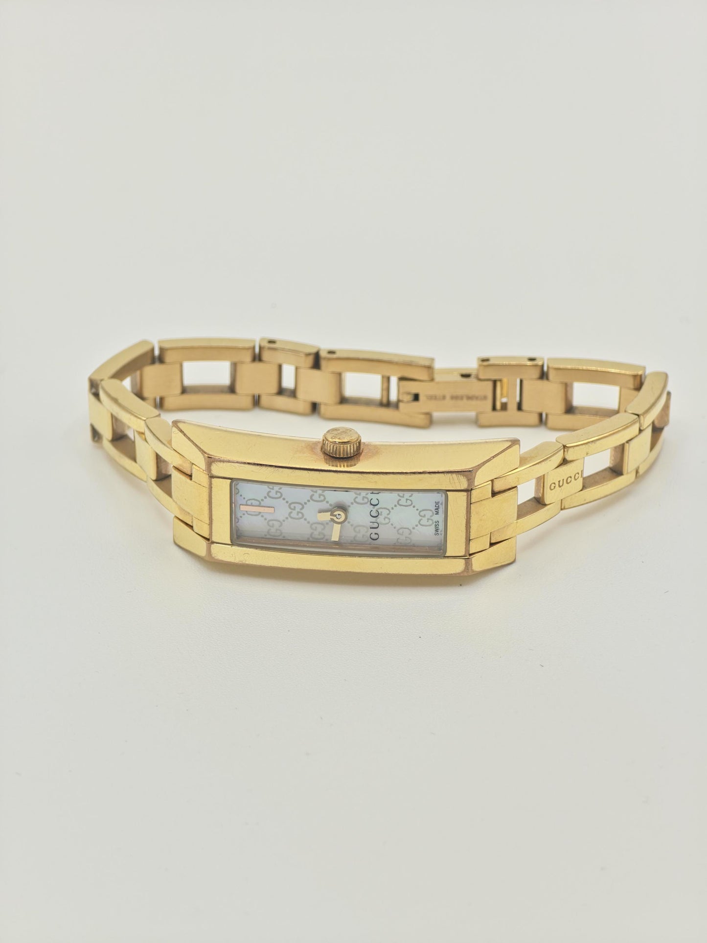 Gucci 110 Women's Gold Bracelet Swiss Quartz Watch 2 Year Warranty Boxed | - 75