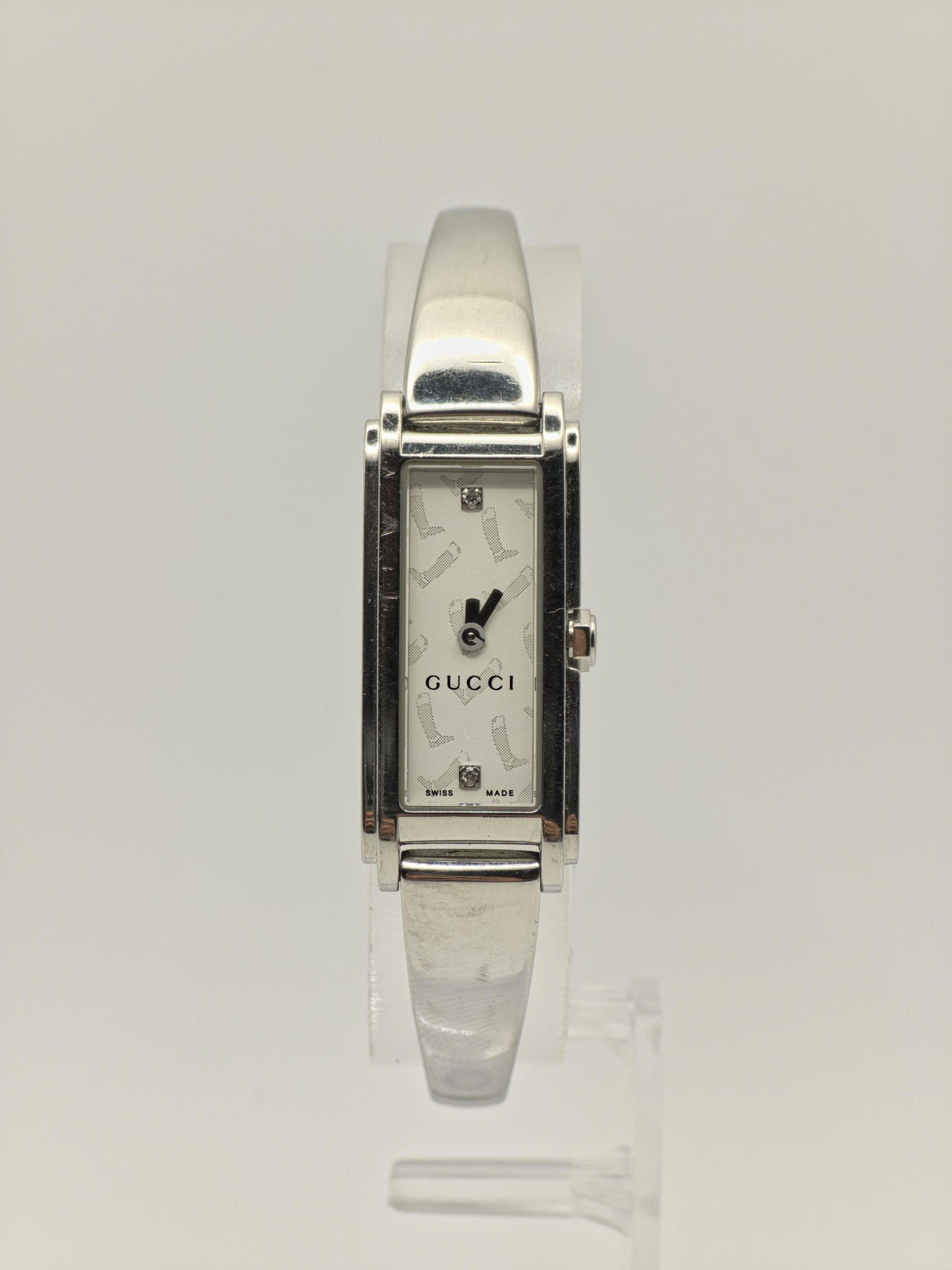 Gucci Women’s Rectangular Watch | Model 109 | Swiss Made | Stainless Steel Bracelet | Box Included | - 129