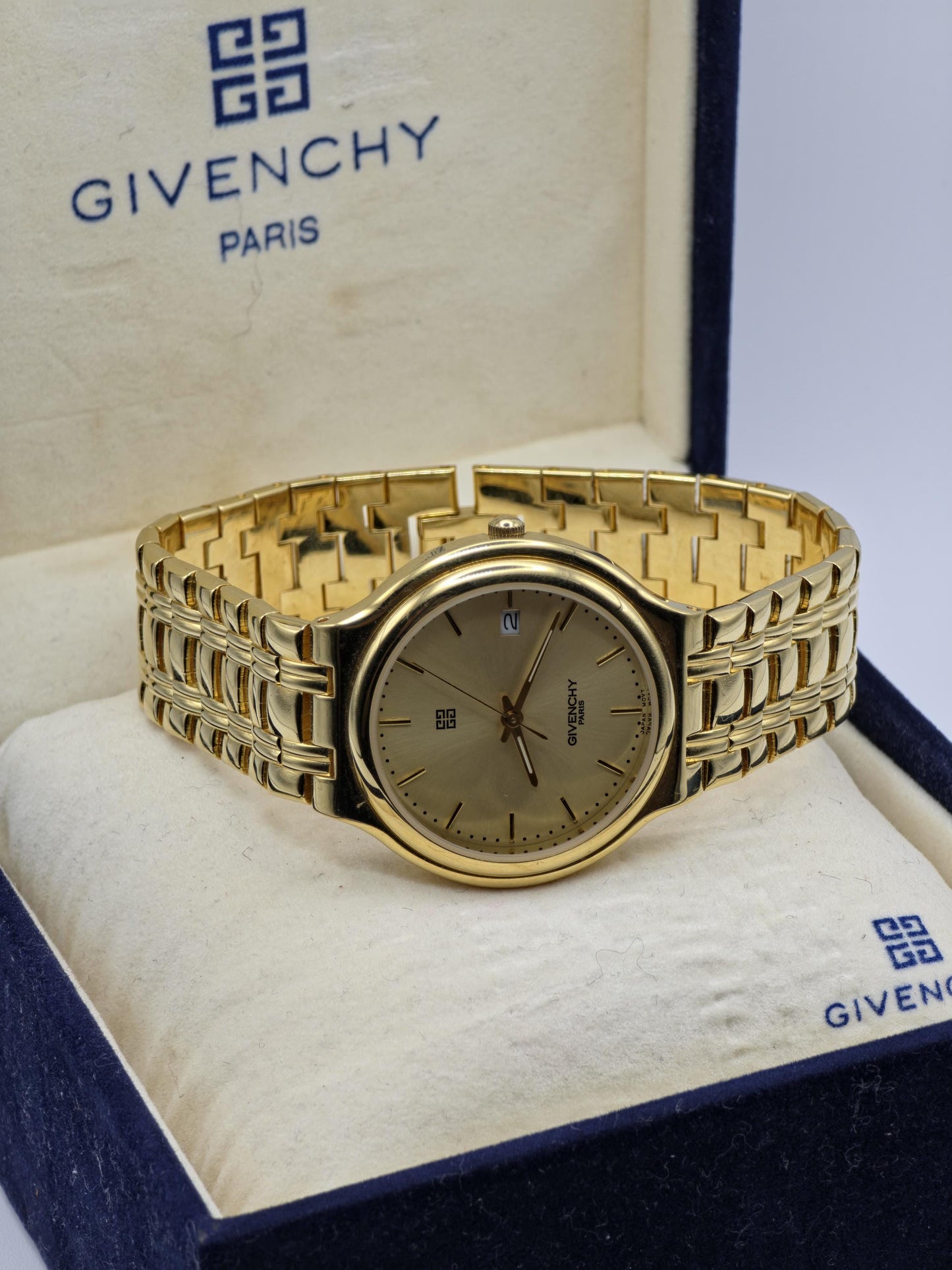 Givenchy GV-MGBRC-2075 Vintage Swiss Men’s Watch | - 166