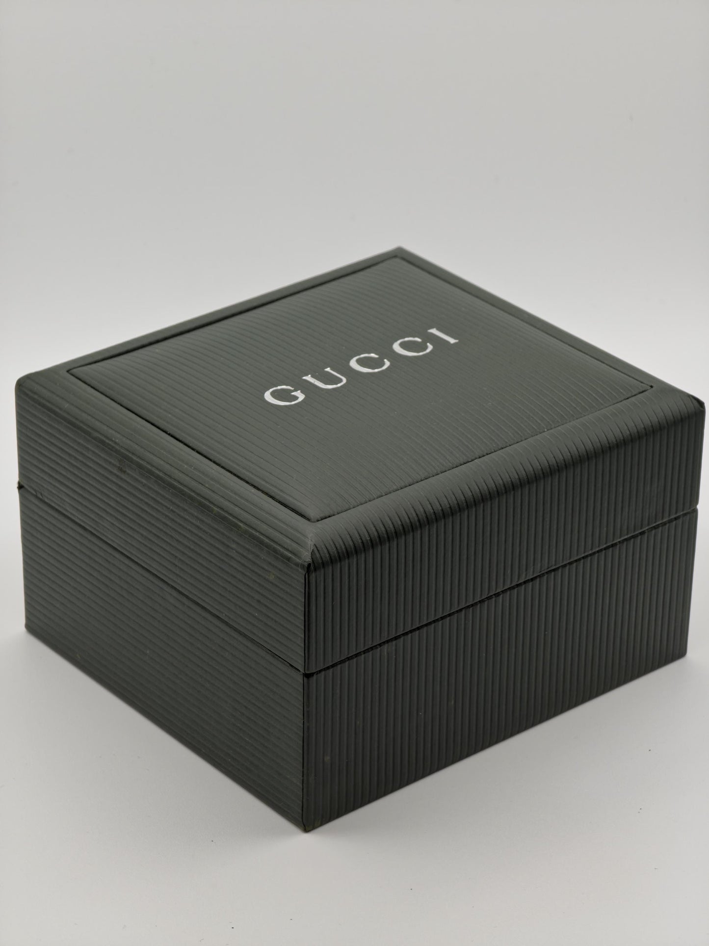 Gucci 1800L Vintage Swiss Women’s Watch | Box & Warranty Card - 169