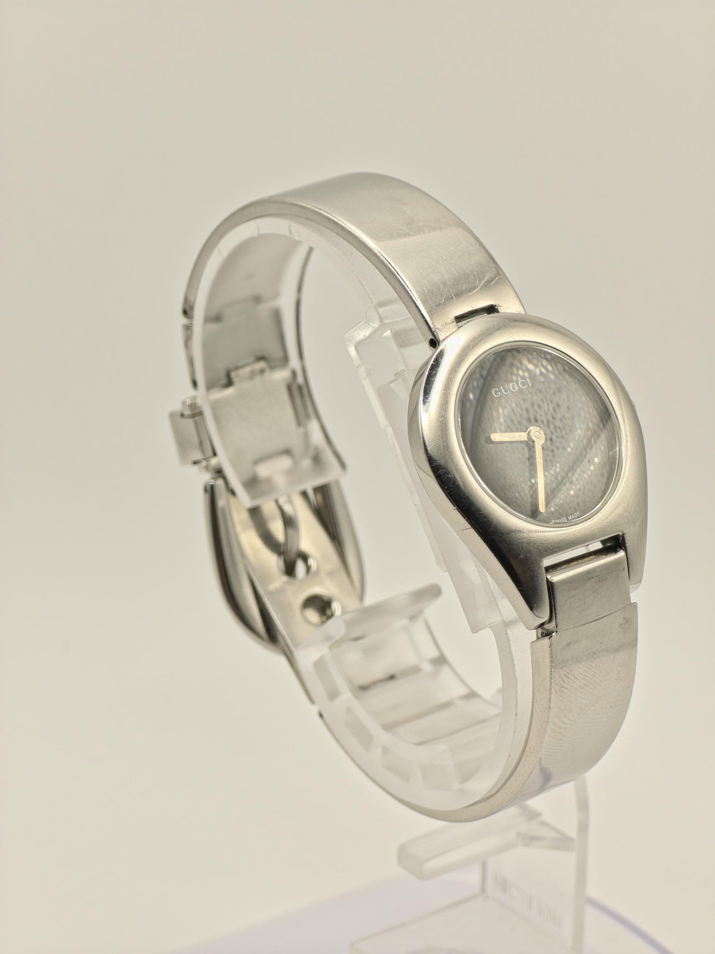 Gucci 6700L Vintage Swiss Women Watch | Box & Warranty - 173