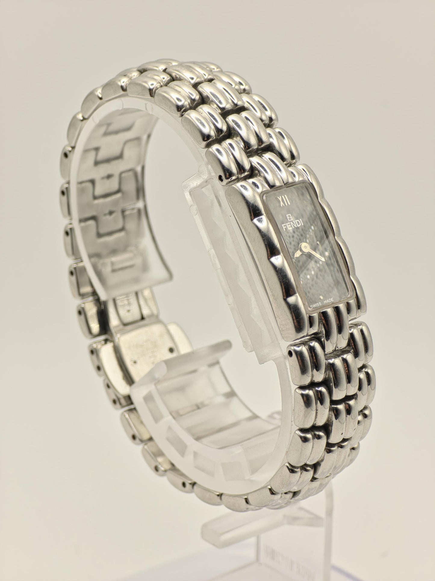 Fendi 024-660L-656 Stainless Steel Black Dial Women Watch | Swiss Made - 189