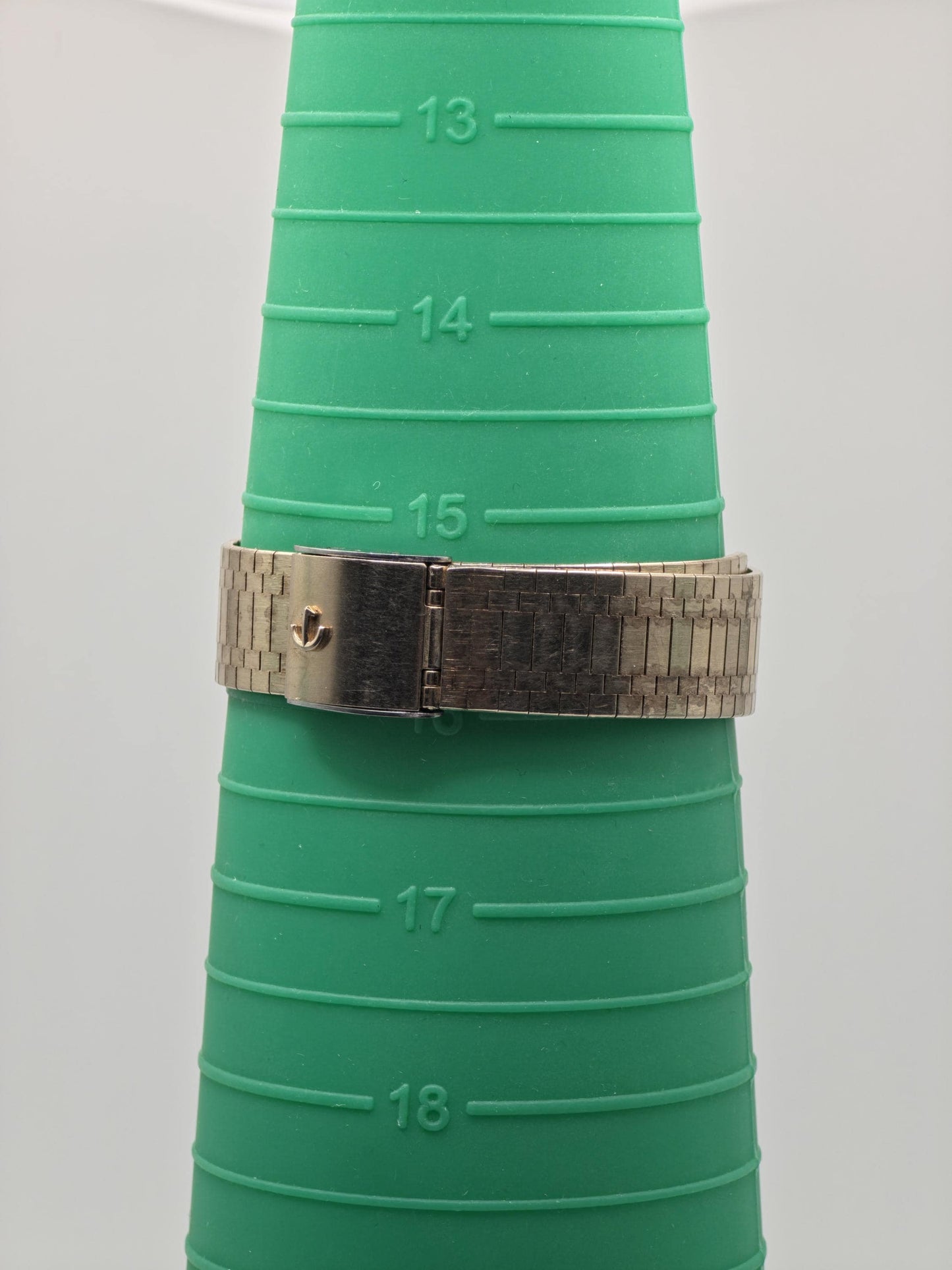 Rado Diastar Quartz Gold Tone Men’s Watch | Sapphire Crystal | Swiss Made - 201