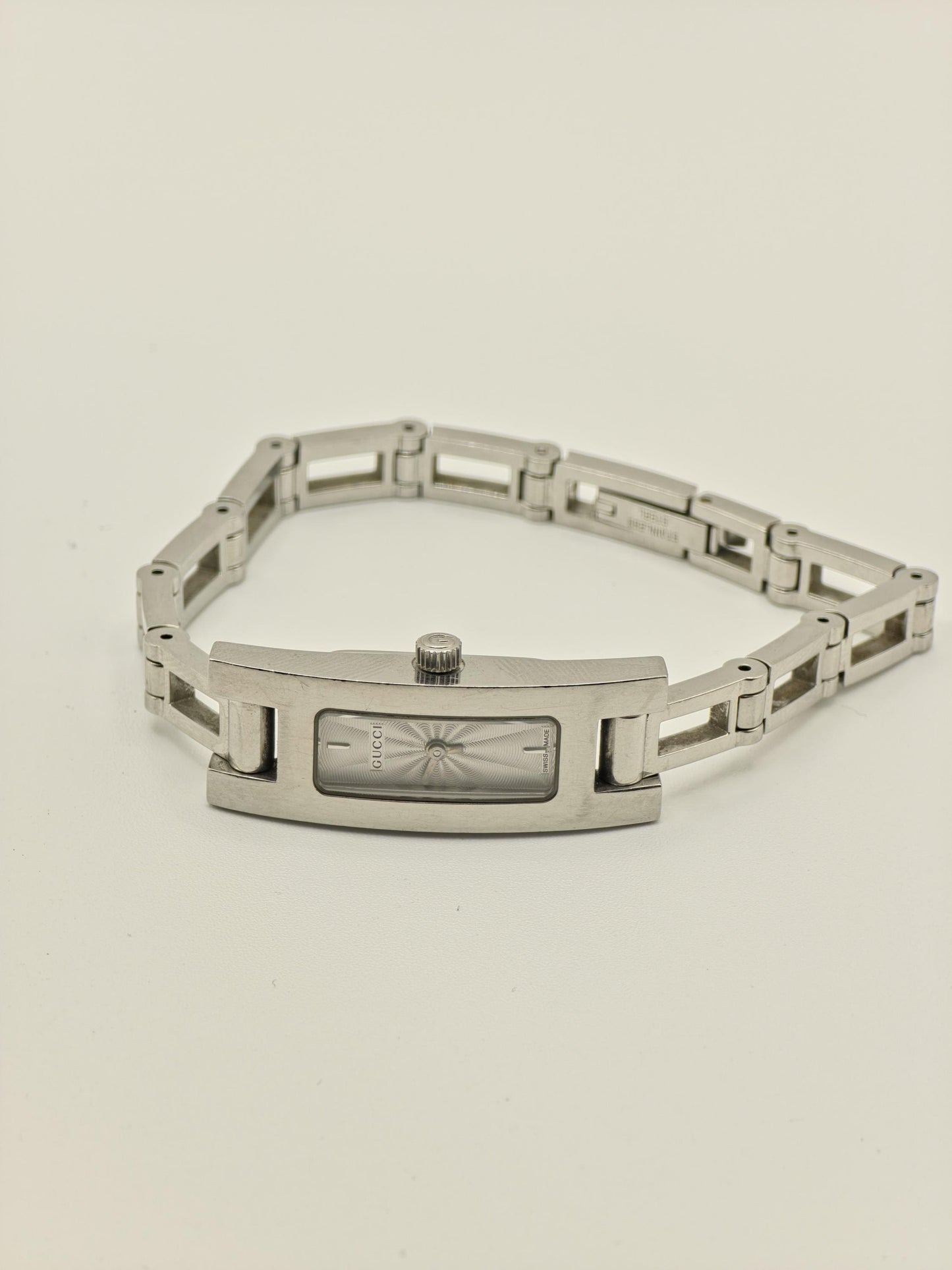 Gucci 3900L Vintage Quartz Watch Women | - 158