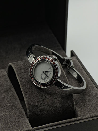 Gucci 105 Vintage Swiss Women’s Watch | Original Box - 168
