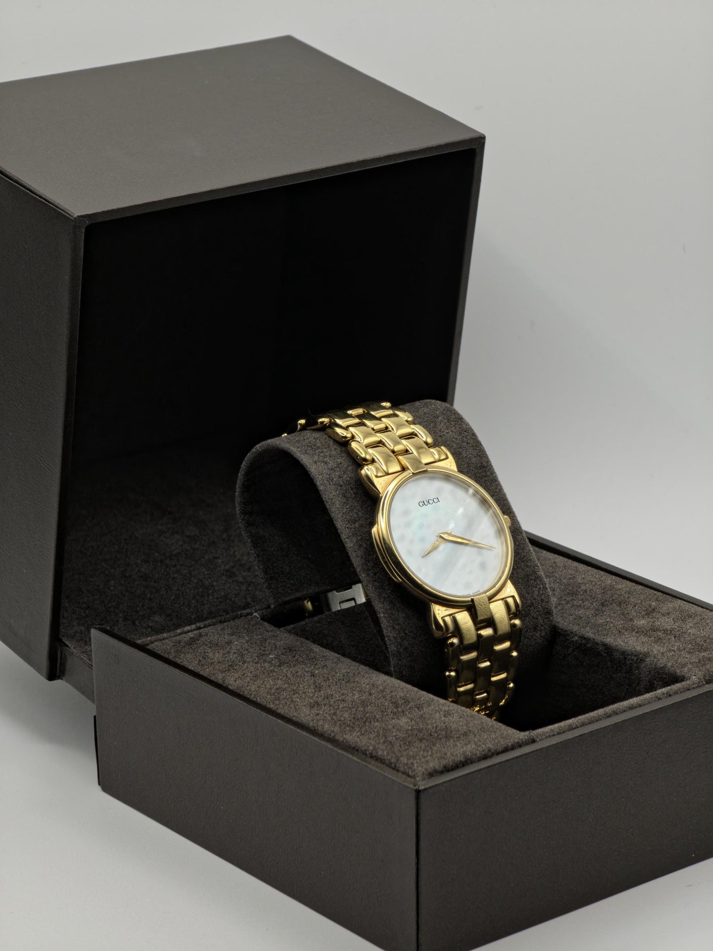 Gucci 3400M Vintage Swiss Man / Unisex Watch | Box Only - 170