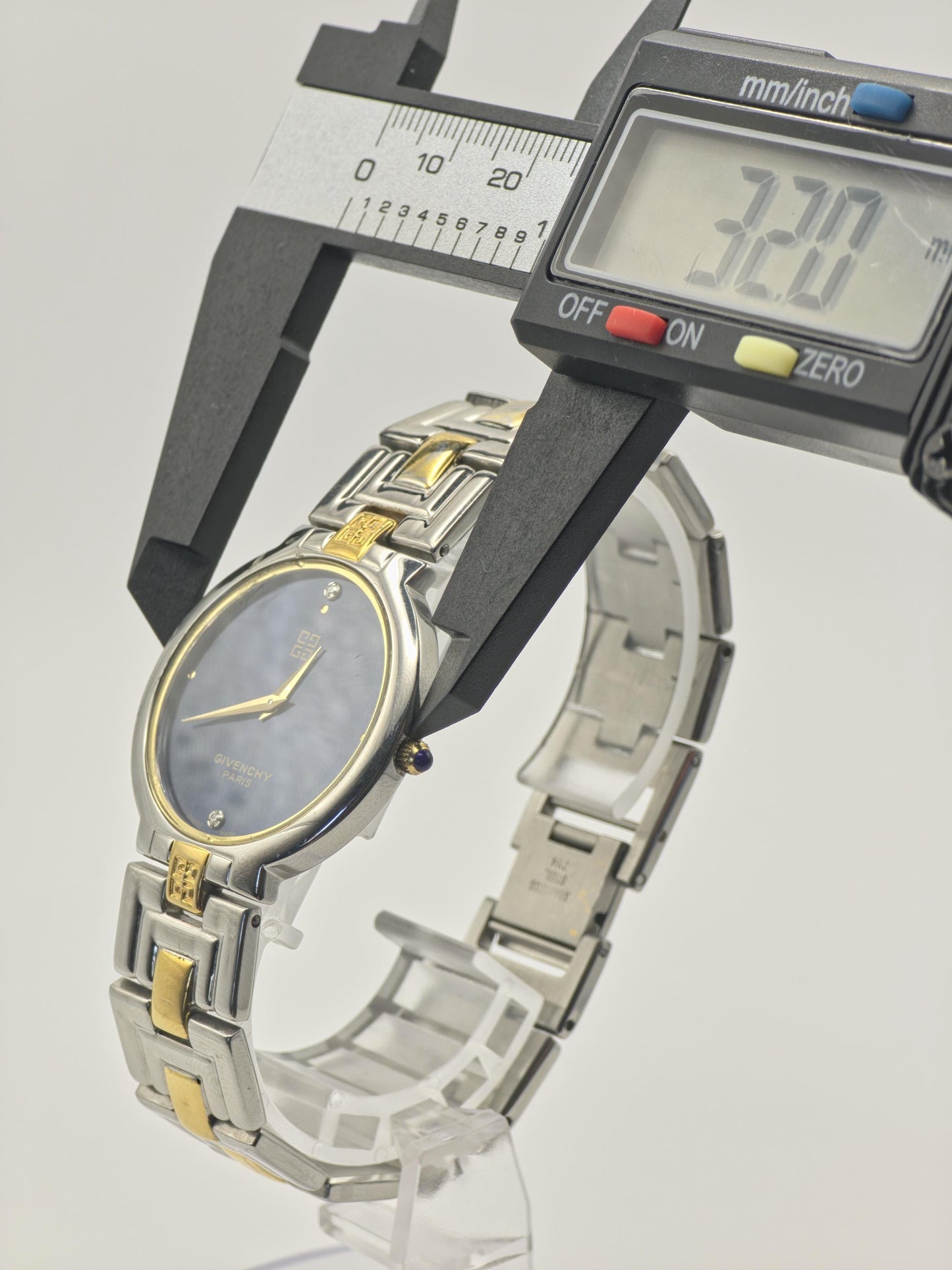 Givenchy Millesime III Blue Dial Two-Tone Quartz Watch Swiss Made - 207