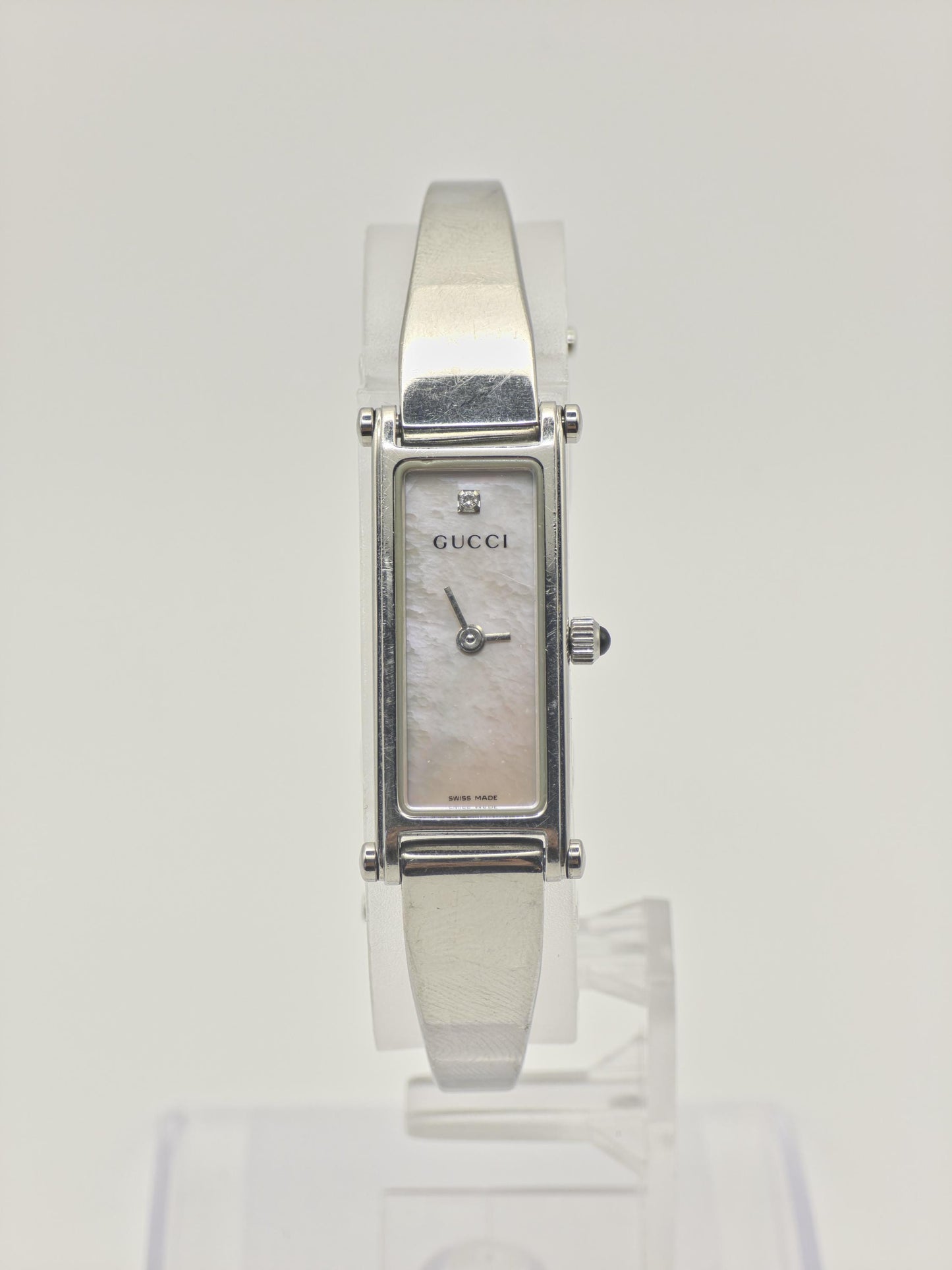 Gucci 1500L Silver Bangle Watch Women Mother of Pearl Dial Diamond with Box -212