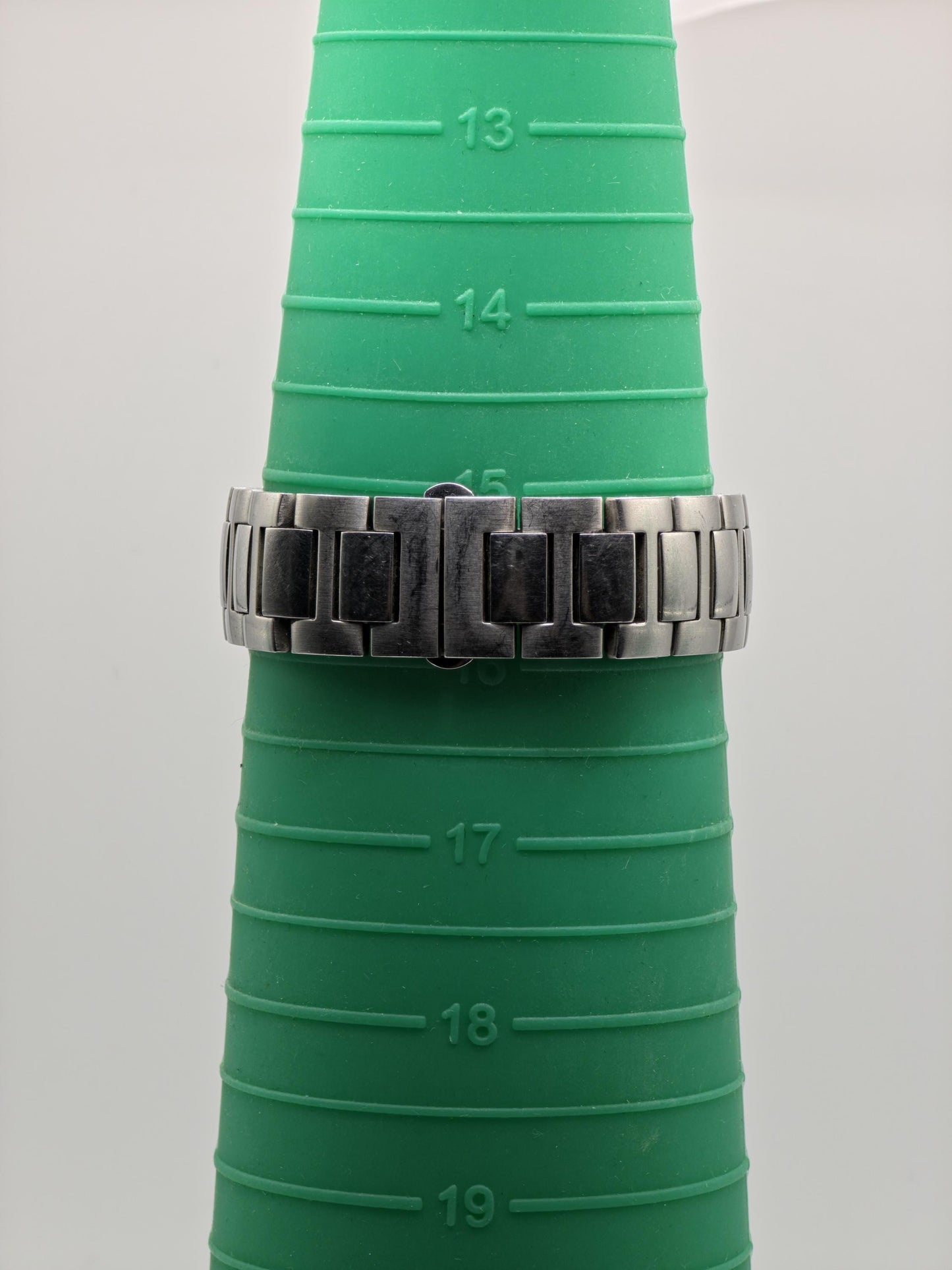 Gucci 8900M Timepiece Stainless Watch | Quartz women | Box Extra Link - 183