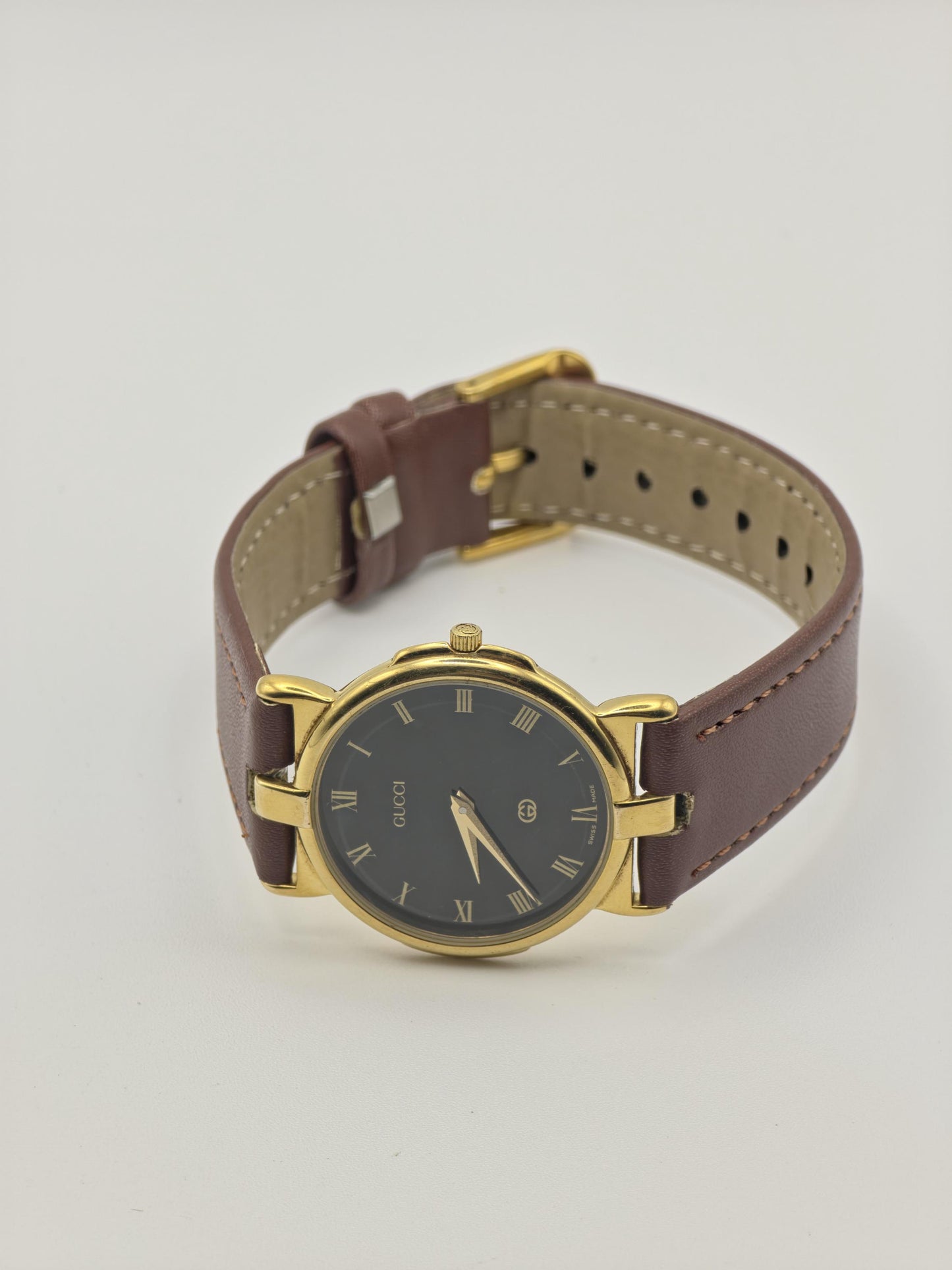 Gucci 3400M Gold-Plated Black Dial Leather Strap Unisex Watch | - 192