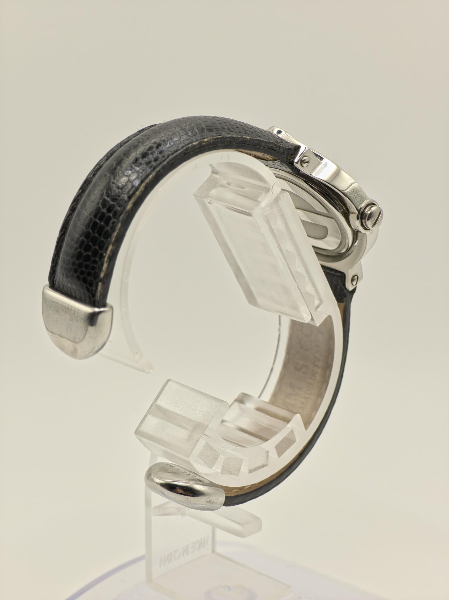 Gucci Twirl Rotating Case Watch Women Silver Black Dial Leather Strap - 216