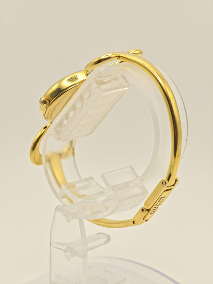 Gucci 1600 Watch Women Black Dial Gold Tone Bracelet Vintage - 225