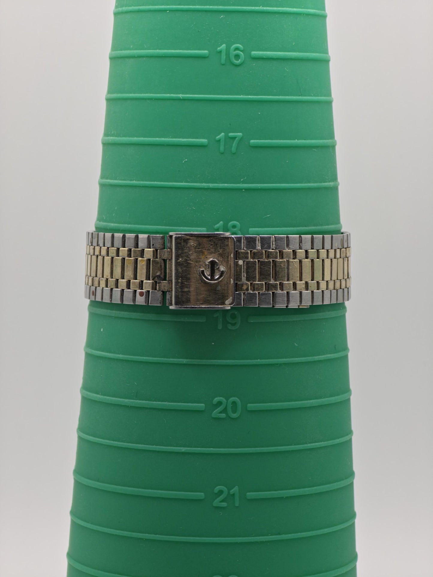 Rado Elegance Quartz Vintage Watch Two Tone Gold Date Swiss - 234