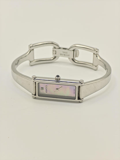 Gucci 1500L Quartz Watch Mother of Pearl Dial Silver Women Vintage - 236