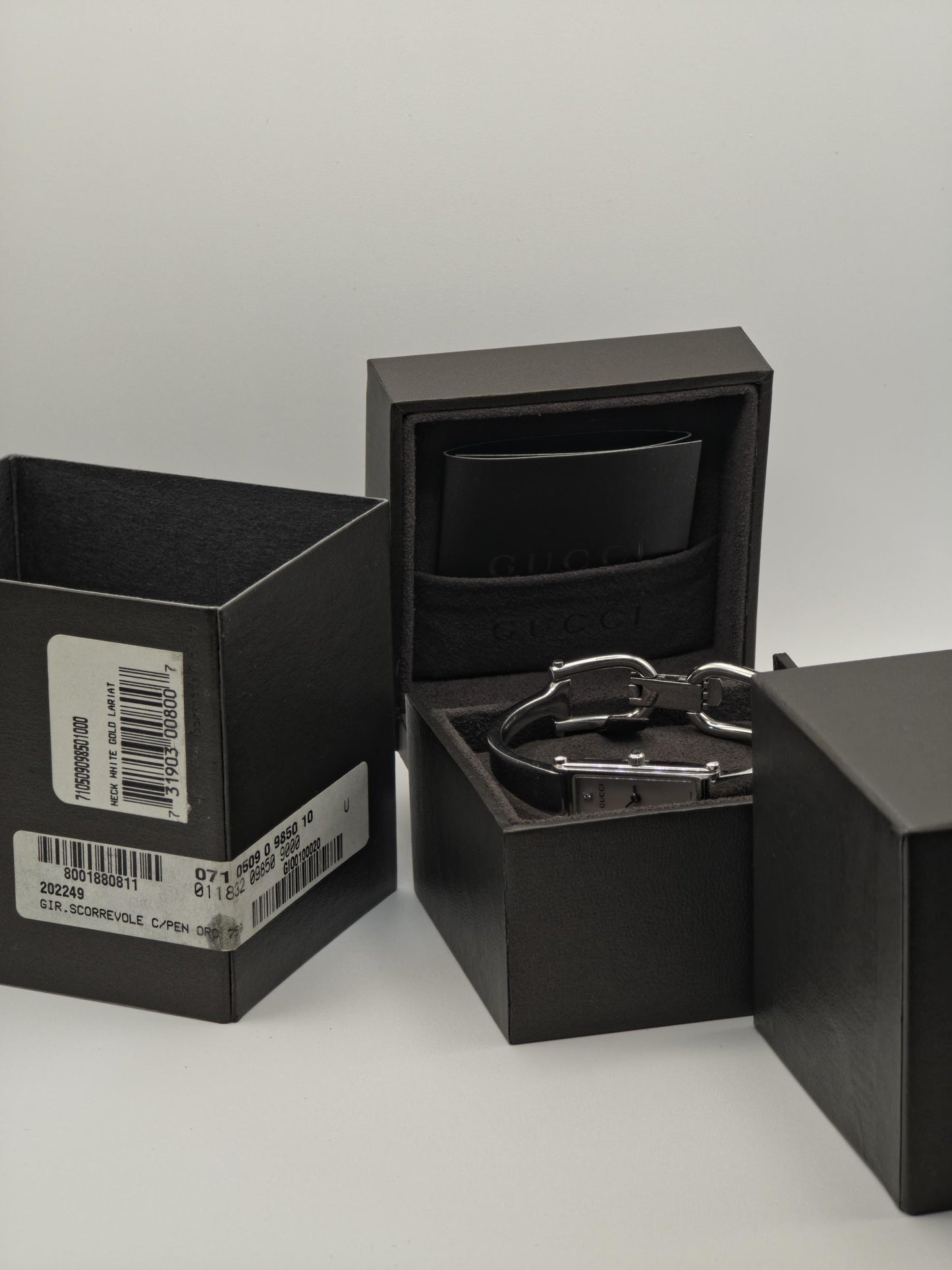 Gucci 1500L Silver Bangle Watch Women Mother of Pearl Dial Diamond with Box -212