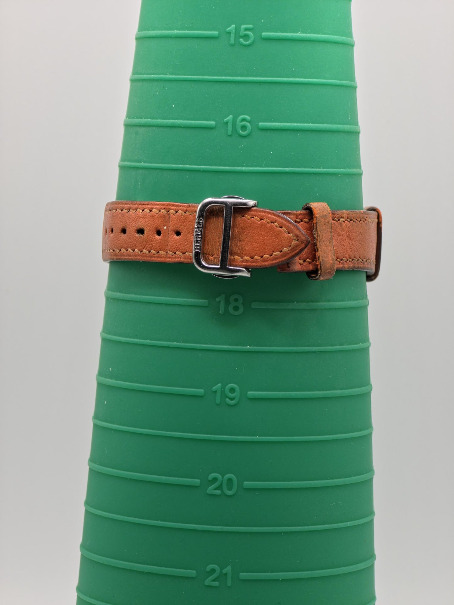 Hermes HA3.210 Watch Unisex White Dial Date Orange Leather Strap - 224