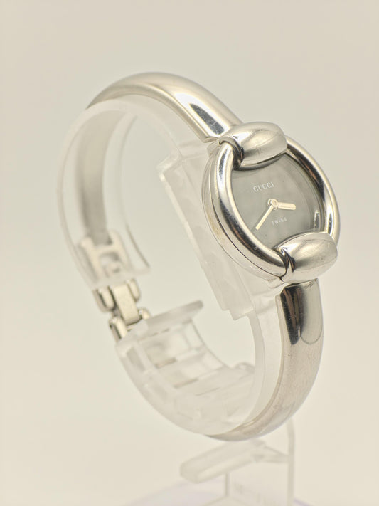 Gucci 1400L Watch Women Black Dial Silver Bangle Bracelet - 230