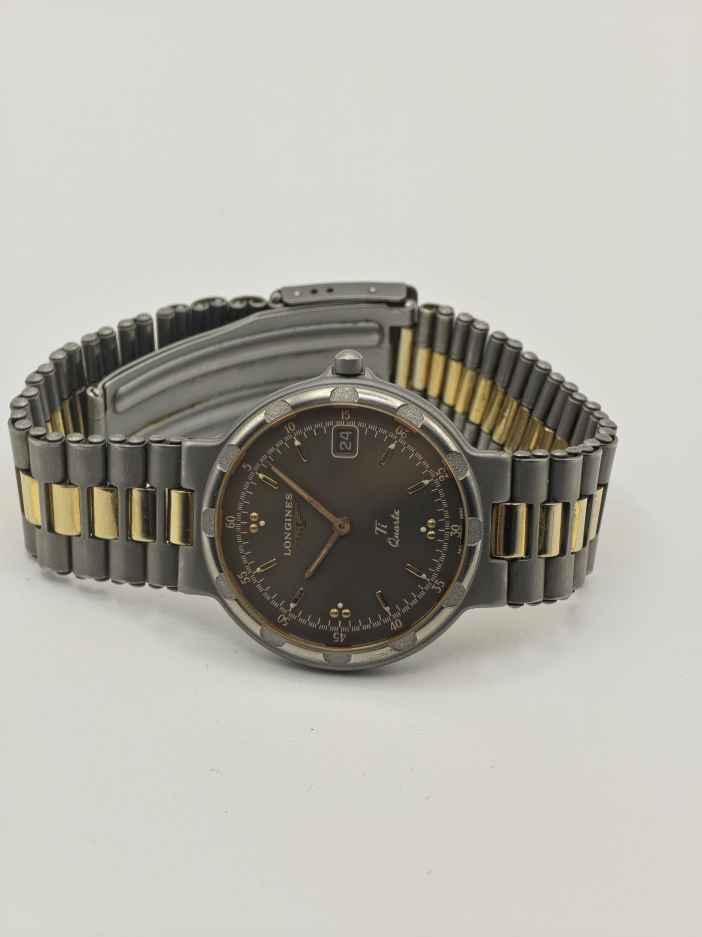 Longines Conquest Ti Quartz Titanium Watch Unisex Two Tone Date - 233