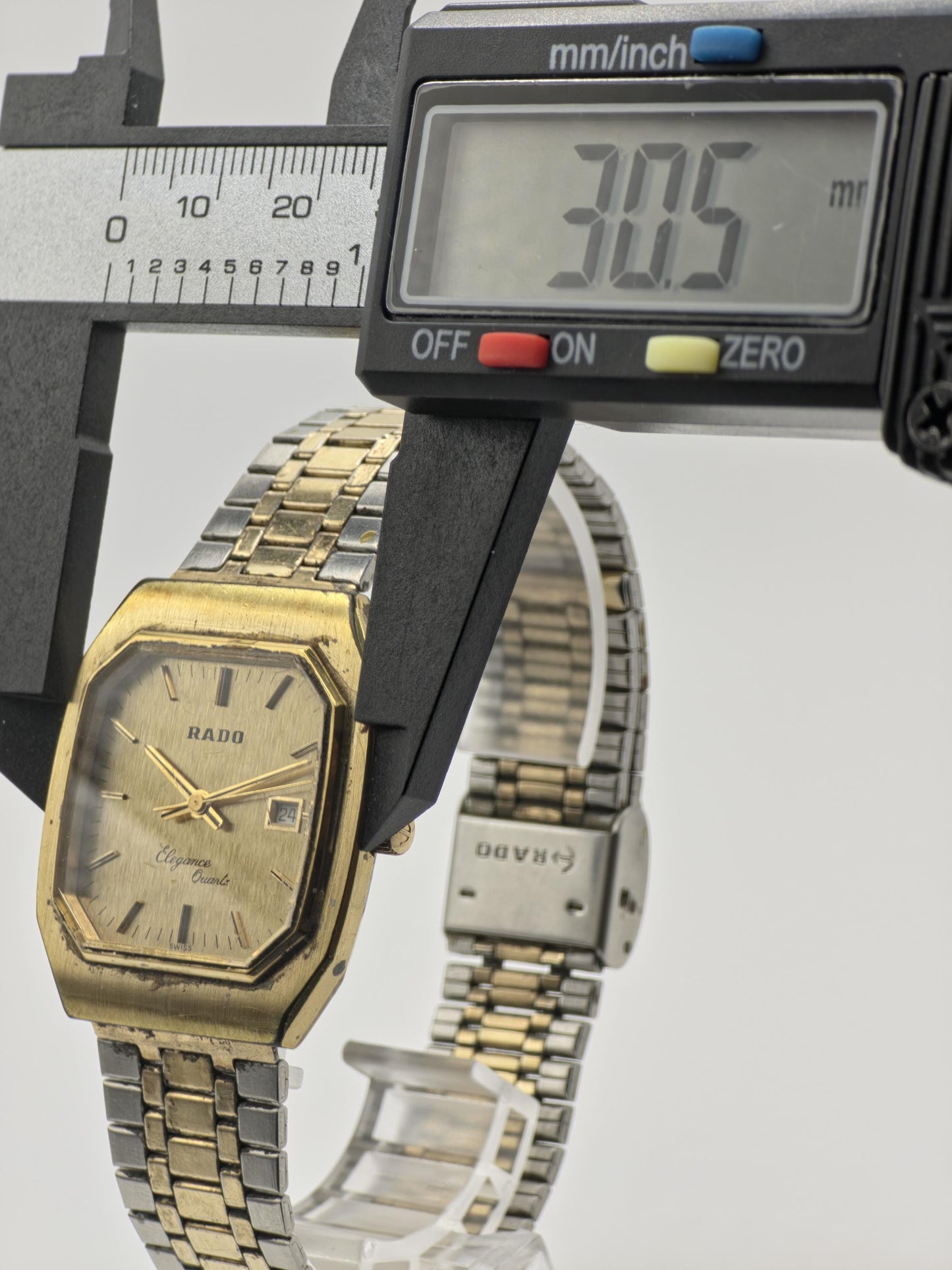 Rado Elegance Quartz Vintage Watch Two Tone Gold Date Swiss - 234