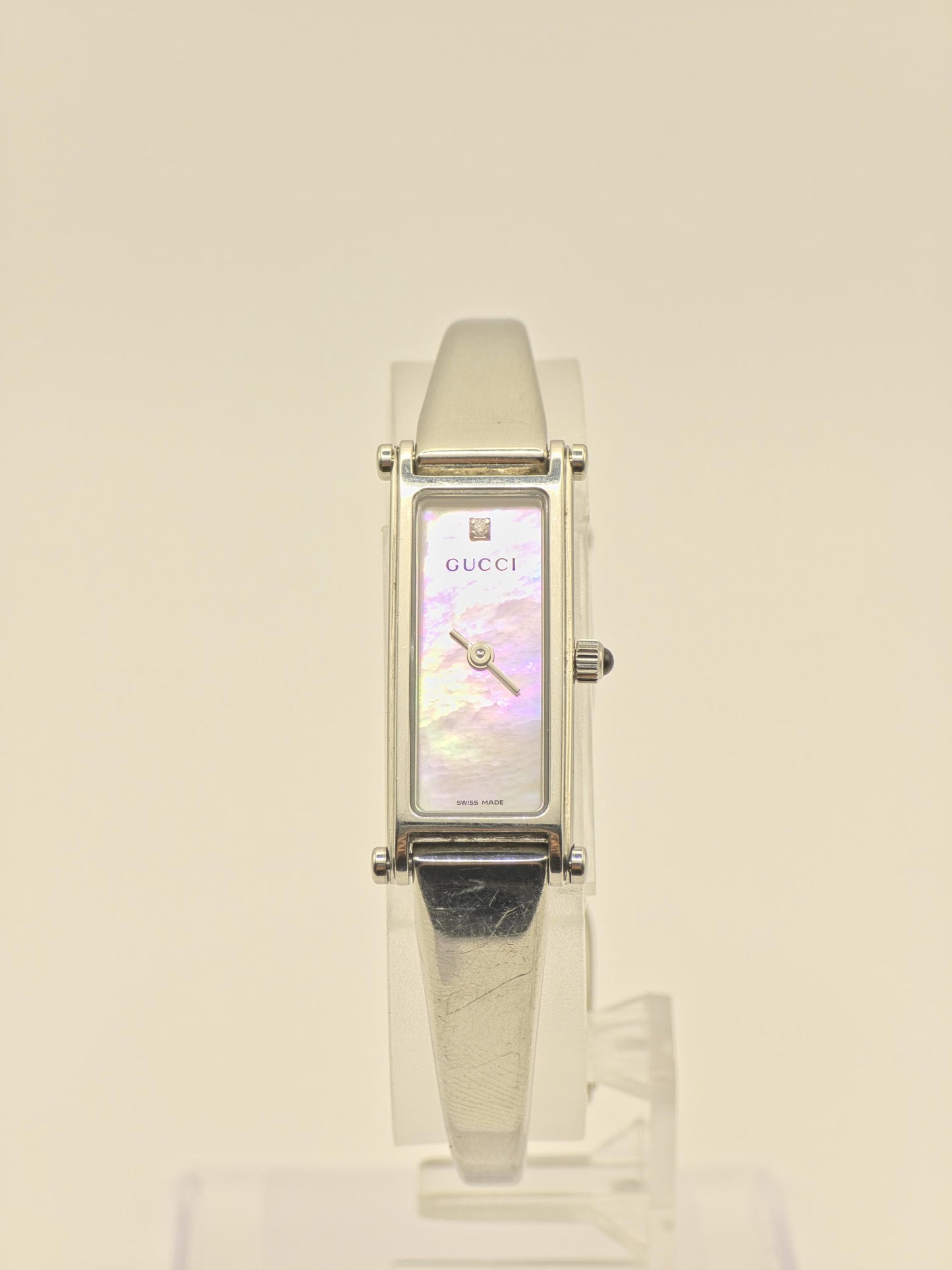 Gucci 1500L Quartz Watch Mother of Pearl Dial Silver Women Vintage - 236