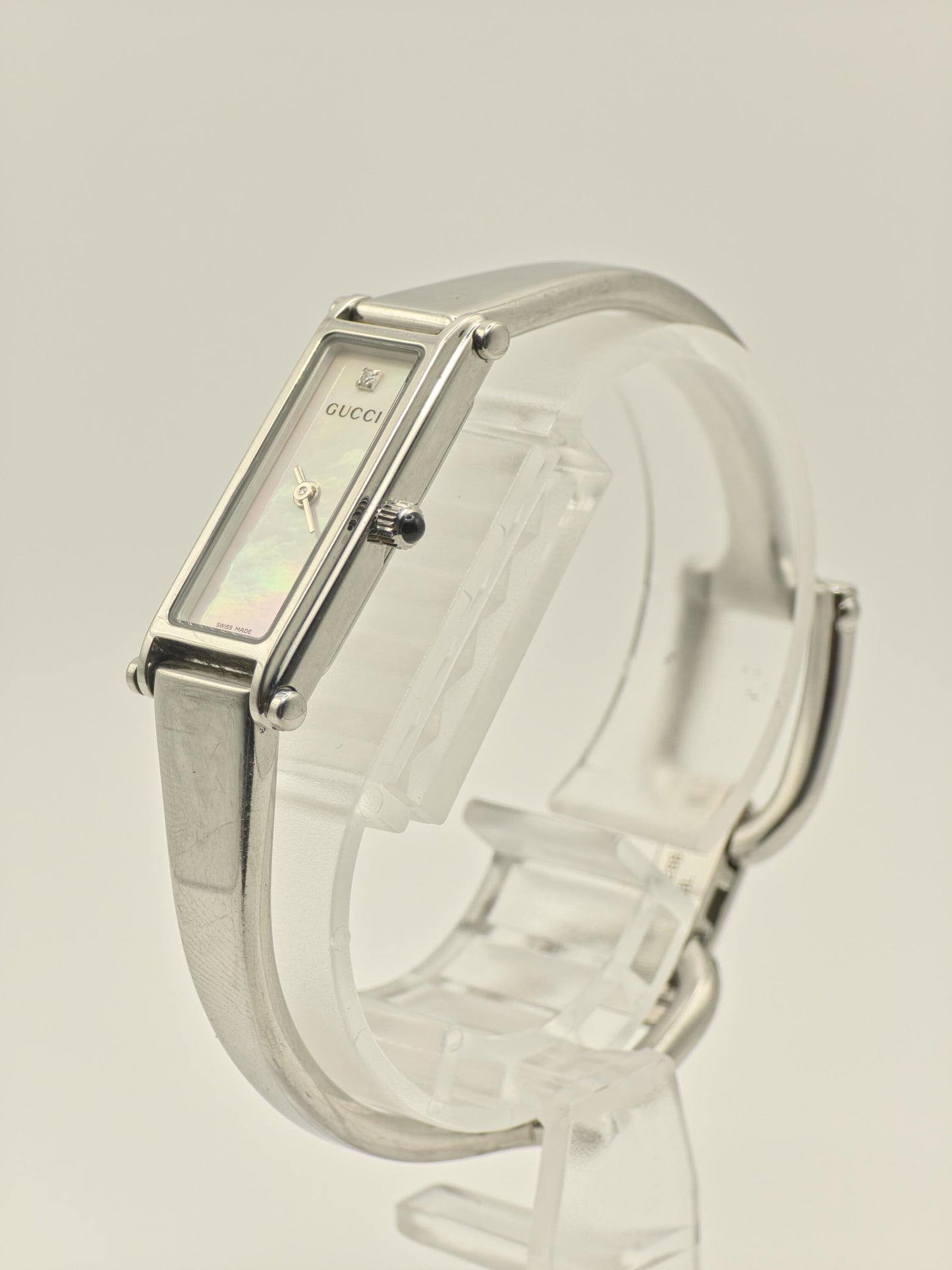Gucci 1500L Quartz Watch Mother of Pearl Dial Silver Women Vintage - 236