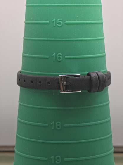 Gucci 128.5 Quartz Watch Black Dial Square Case Women - 240