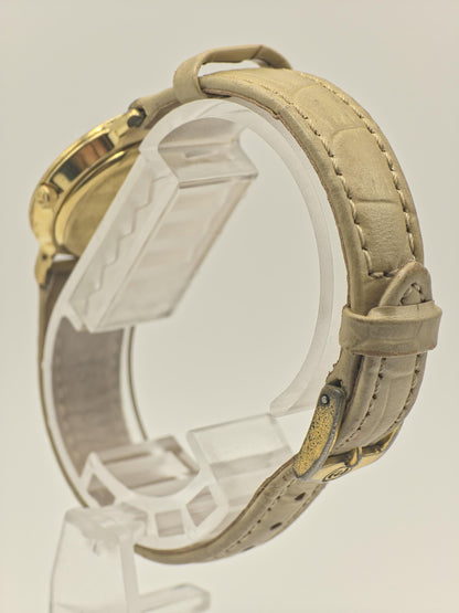 Gucci 3000L Quartz Watch Green Red Dial Gold Tone Leather Women - 246