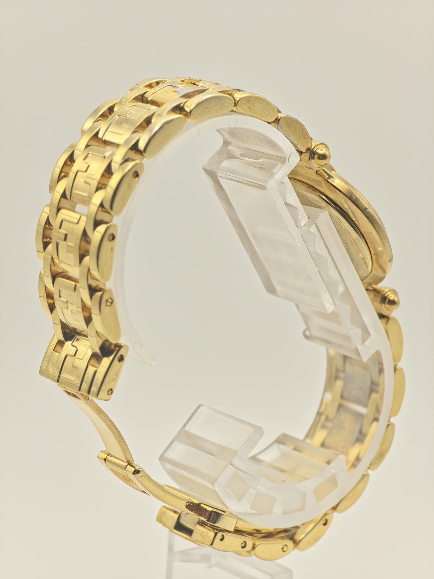 Fendi 770L Quartz Watch Gold Tone Bracelet White Dial Women Swiss Made - 253