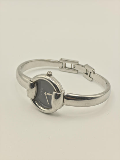 Gucci 1400L Quartz Watch Black Dial Bangle Bracelet Women Swiss - 271