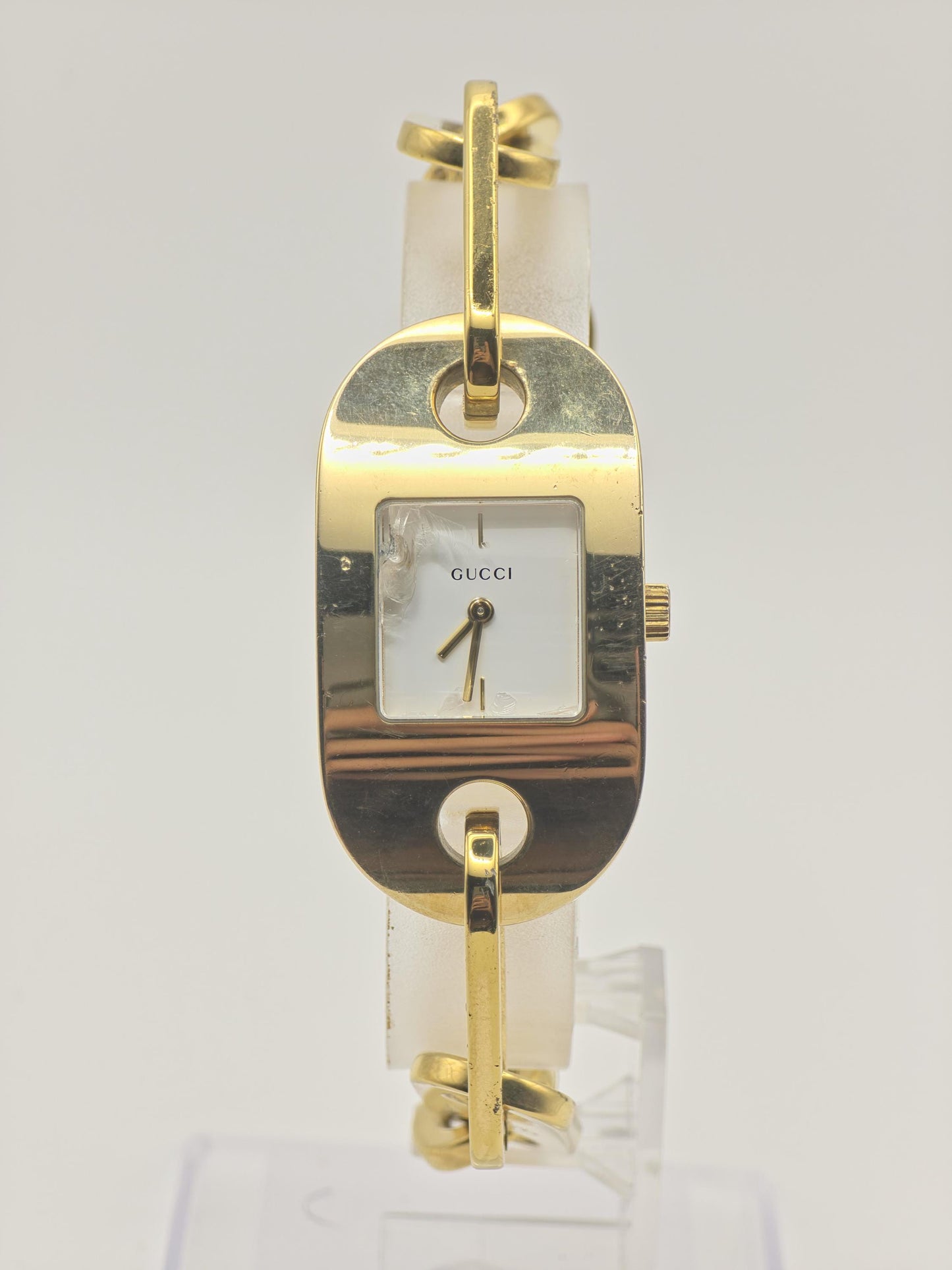 Gucci 6155L Quartz Watch White Dial Gold Tone Women Swiss Vintage - 276