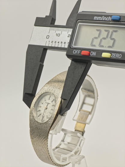 Rado Vintage Quartz Watch Silver Dial Women Swiss Classic - 277