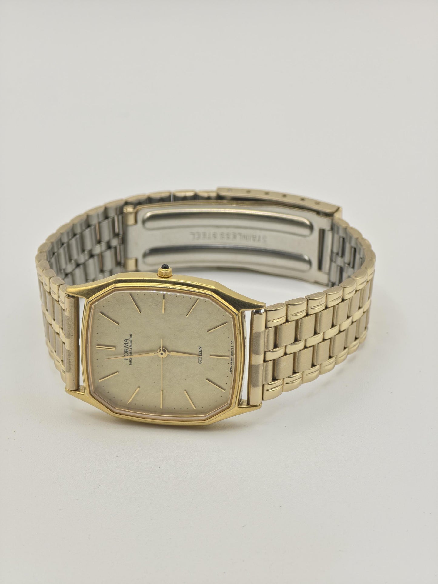 Citizen Forma Quartz Watch Gold Dial Gold Tone Square Case Men Vintage- 282