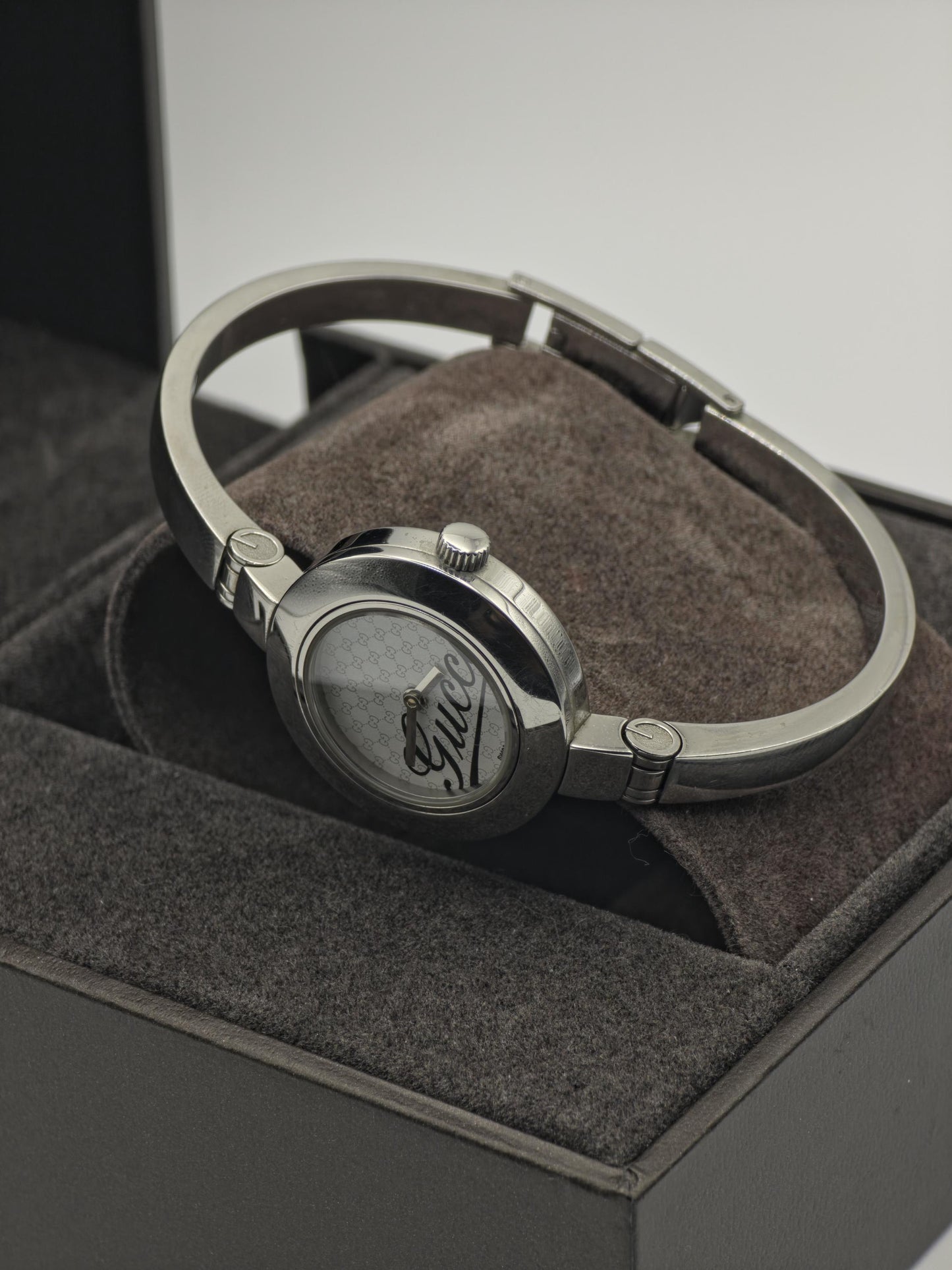 Gucci 105 Quartz Watch GG Monogram Dial Silver Women Box Only | - 244