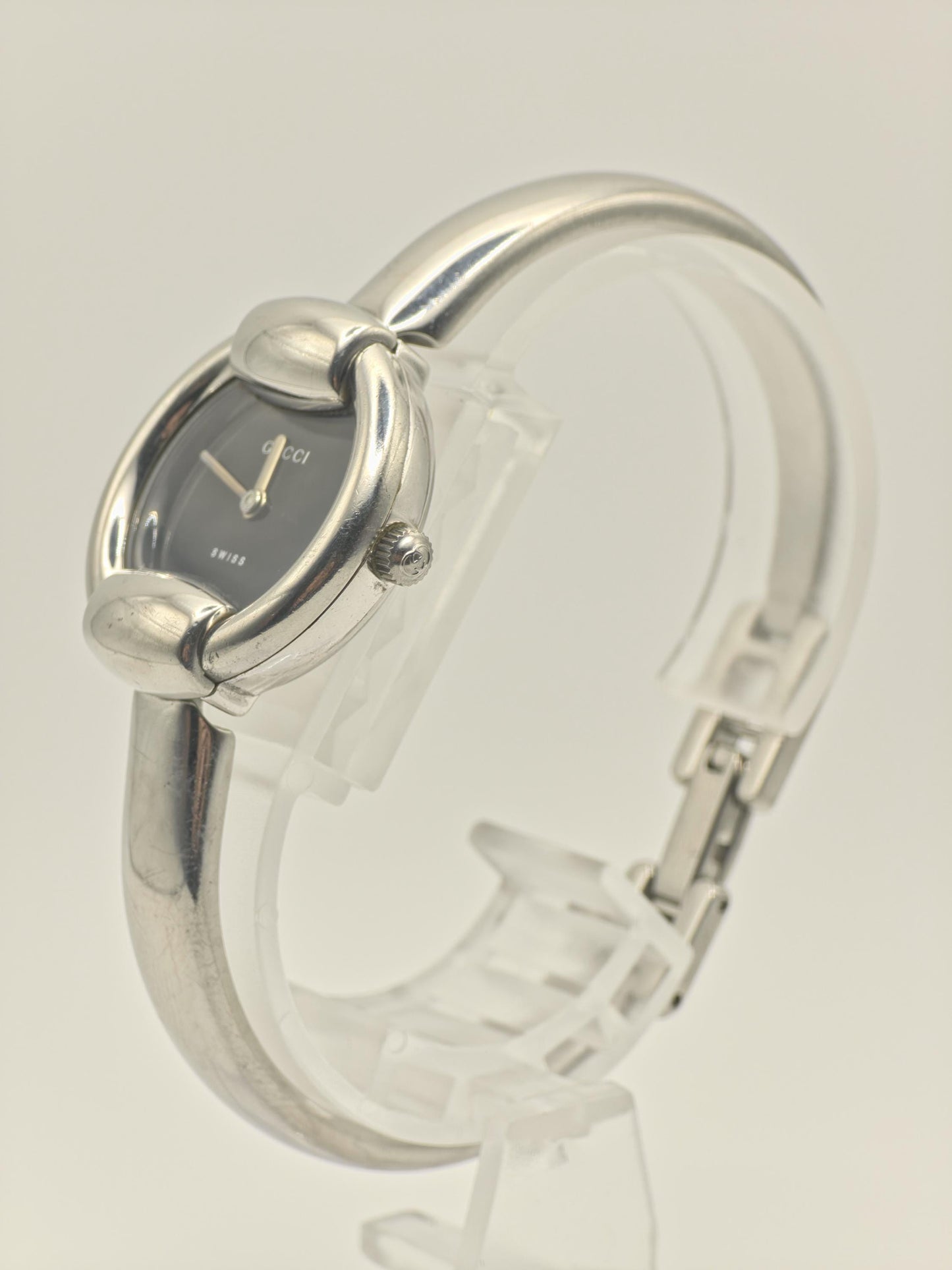 Gucci 1400L Quartz Watch Black Dial Stainless Steel Bangle Women Swiss Made- 255