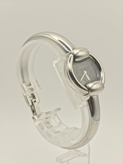 Gucci 1400L Quartz Watch Black Dial Bangle Bracelet Women Swiss - 271