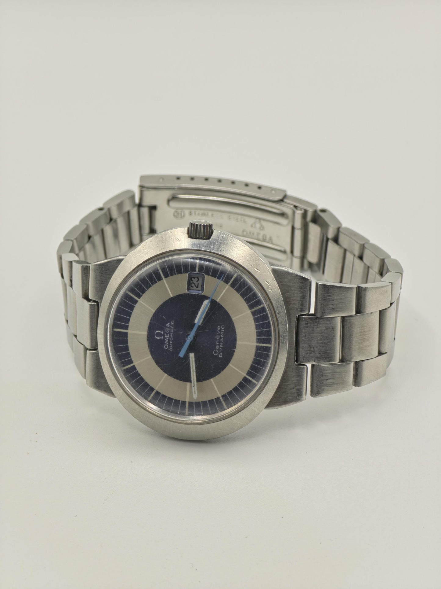 Omega Geneve Dynamic Automatic Blue Bullseye Dial Date Vintage Men Swiss - 272