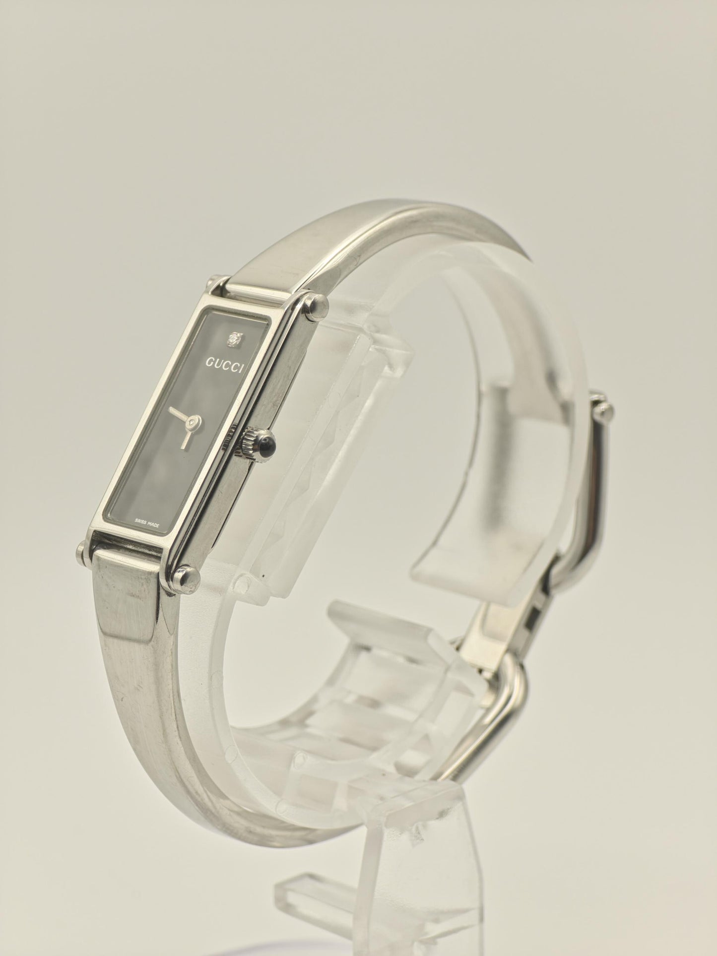 Gucci 1500L Quartz Watch Black Dial Diamond Bangle Bracelet Women Swiss - 273