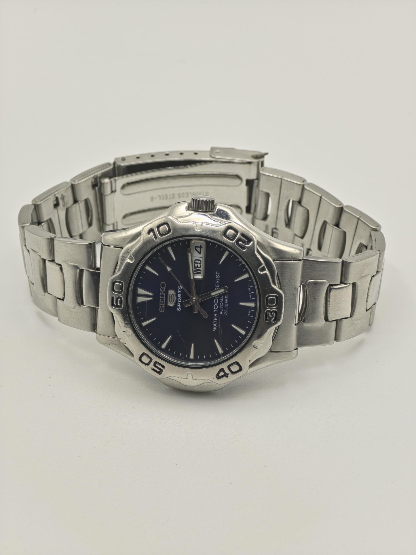 Seiko 5 Sports Automatic Watch Blue Dial Day-Date 100M Men Japan - 275