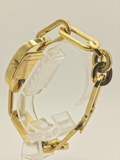 Gucci 6155L Quartz Watch White Dial Gold Tone Women Swiss Vintage - 276