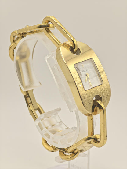 Gucci 6155L Quartz Watch White Dial Gold Tone Women Swiss Vintage - 276