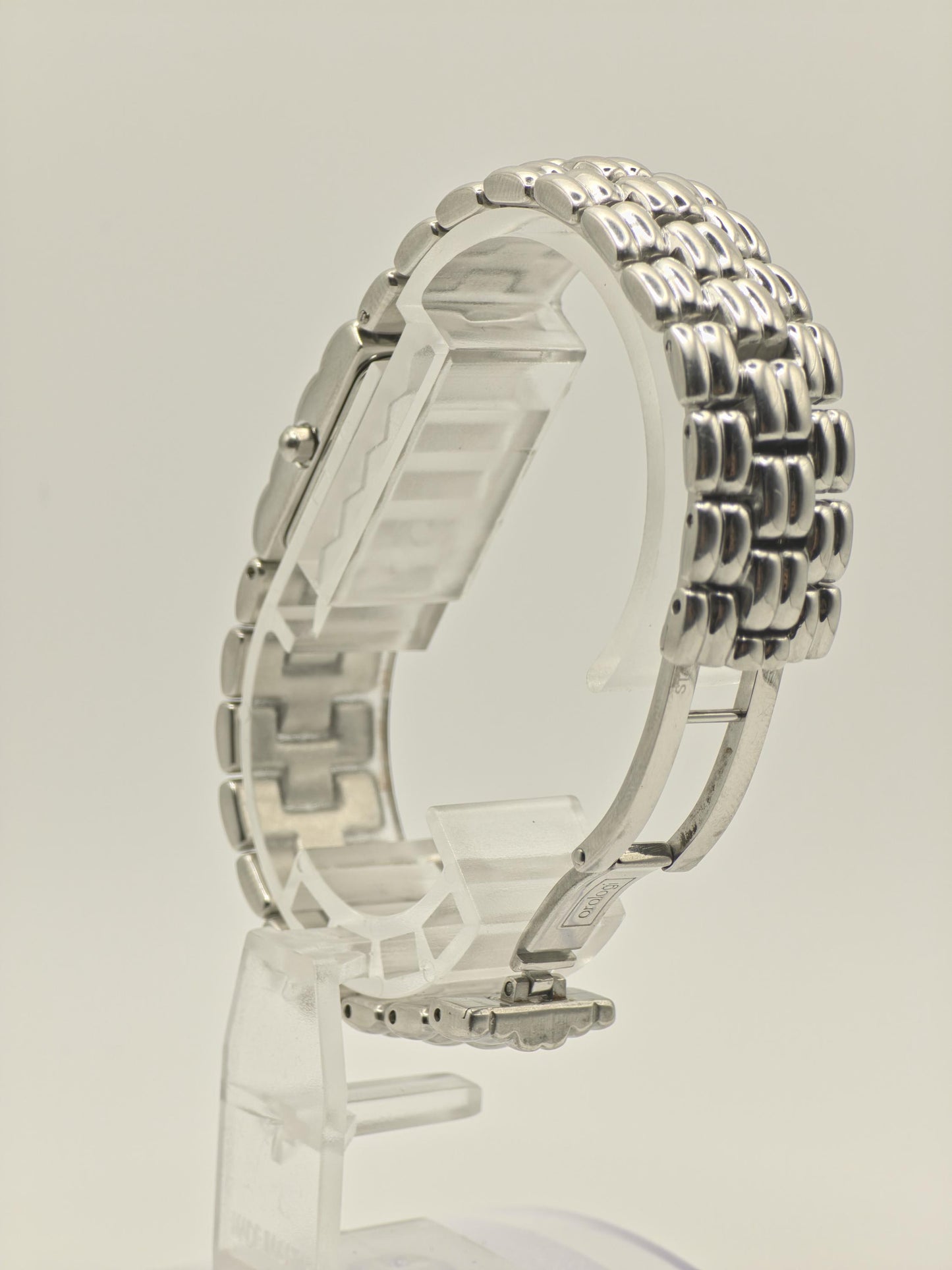 Fendi 660L Women Watch Blue Dial Bracelet Swiss Made Luxury Vintage - 283